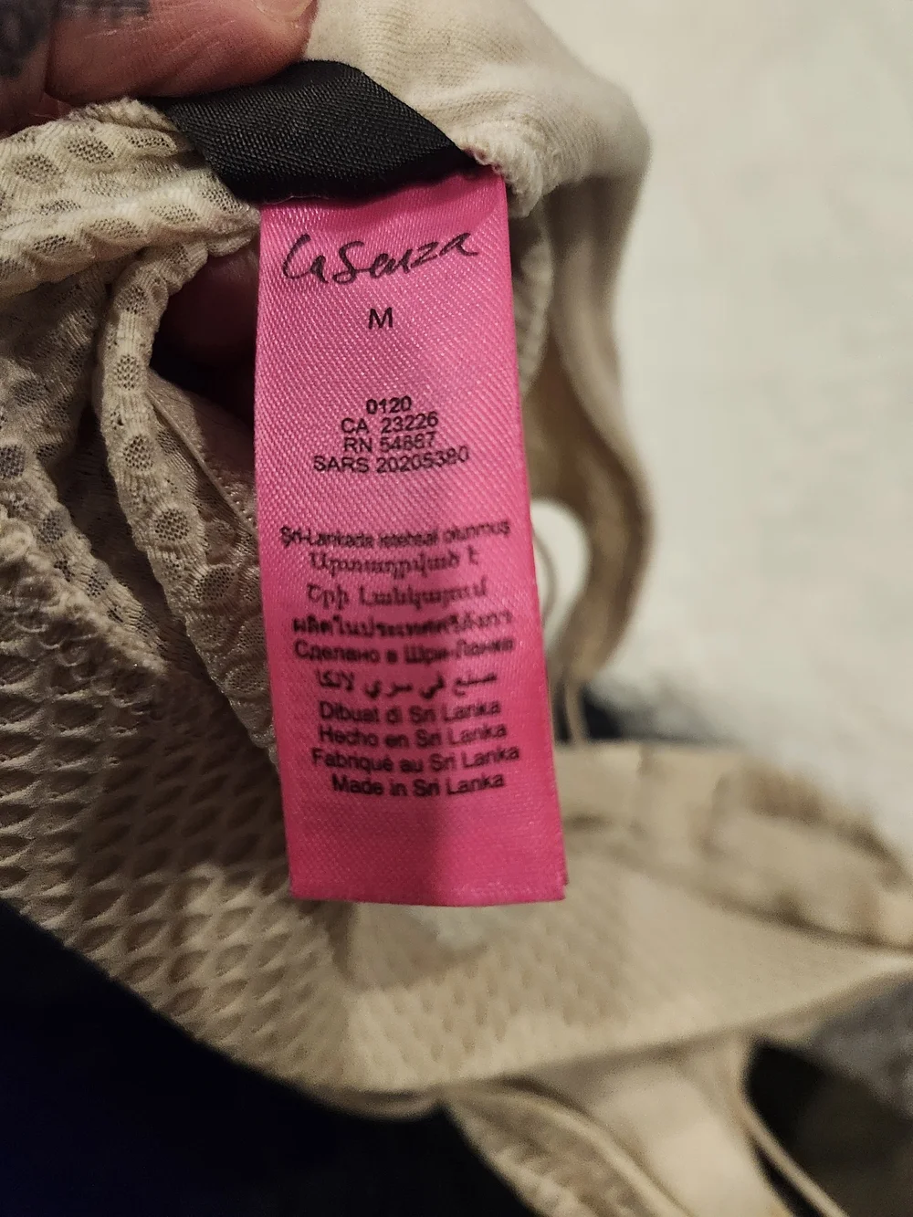 Set of Two La Senza Textured Wireless Bralettes in Beige and Black - Picture 5 of 5